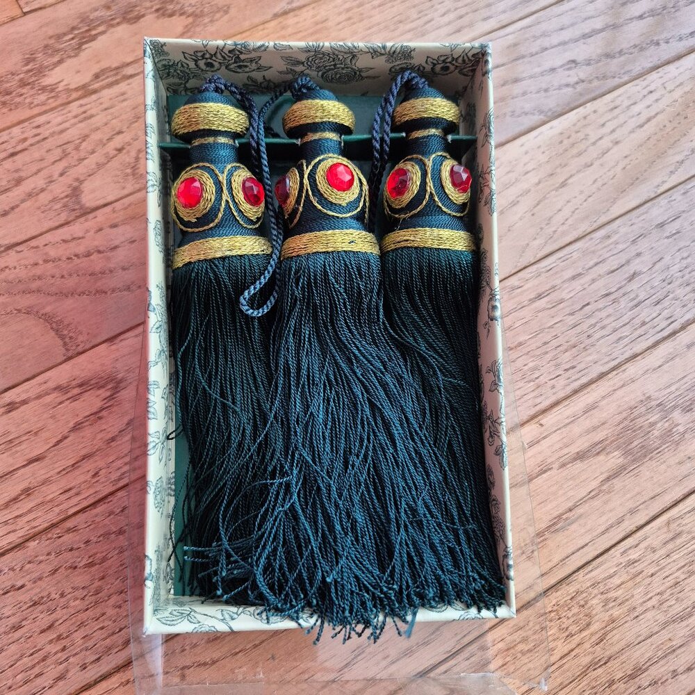 Bombay Company Decorative Tassels Set 3 Teal Thread Rhinestones 7"